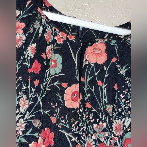 Sals Fifth Ave dress - Picture 2 of 7